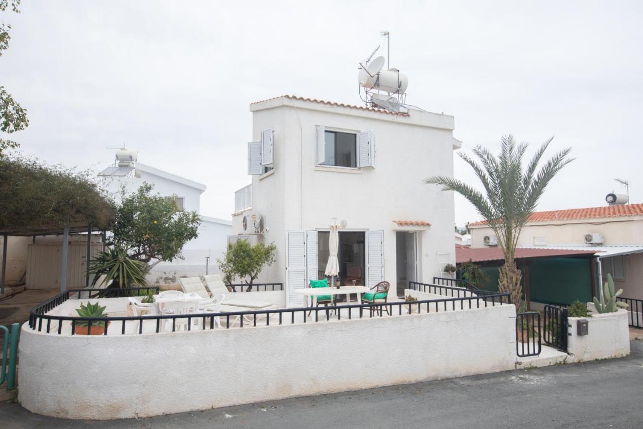 Peaceful Cozy Home Great Location Протарас Екстериор снимка